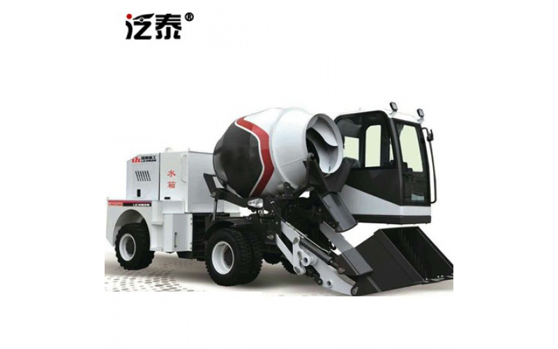 移動式自上料混凝土攪拌車